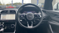 Jaguar XE 2.0 D200 R-Dynamic SE 4dr Auto Diesel Saloon